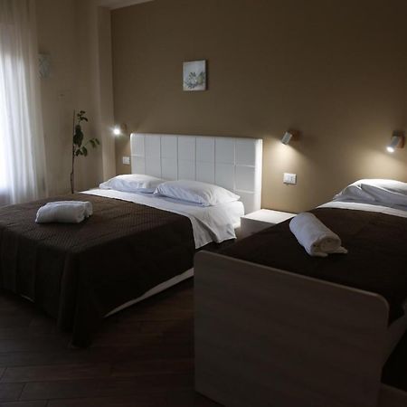 All'Anoneto B&B Catona Di Reggio Calabria Bagian luar foto