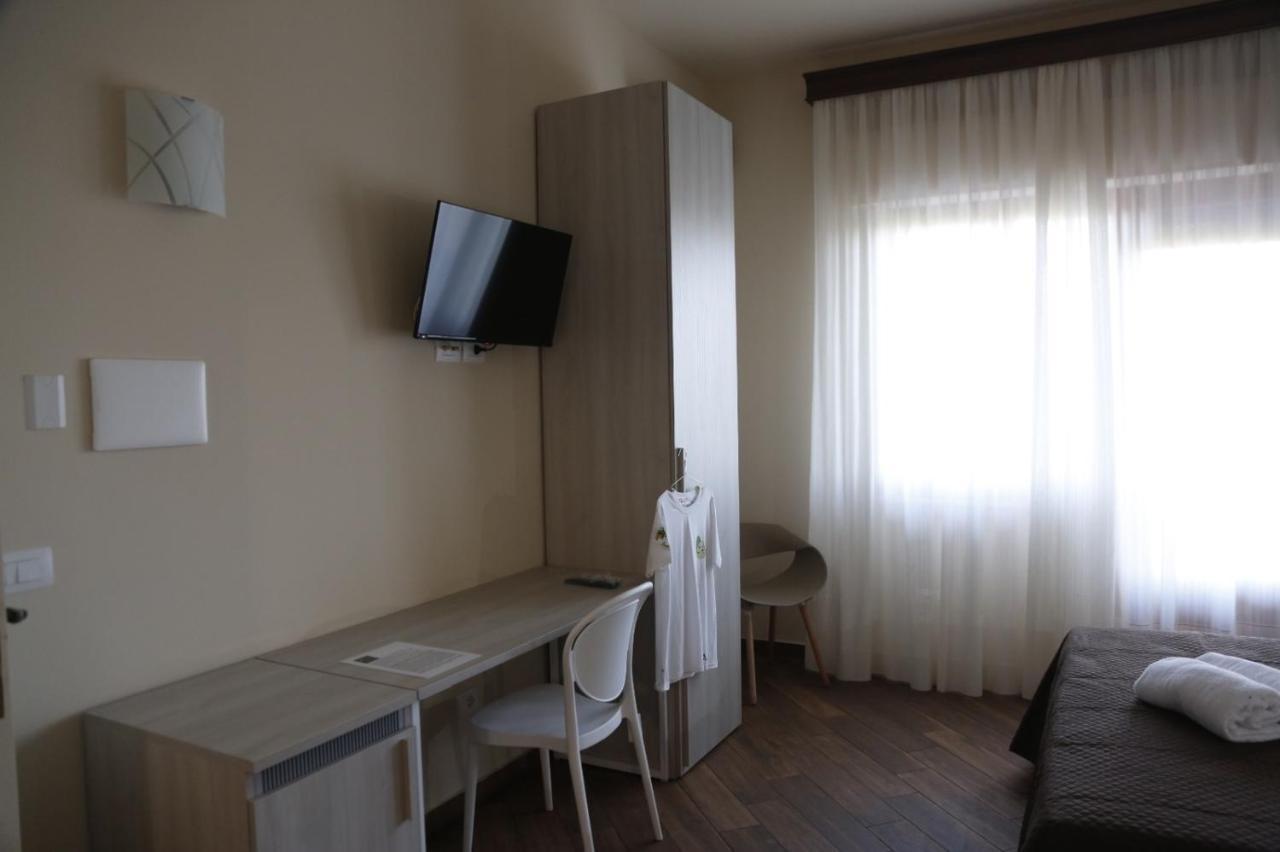 All'Anoneto B&B Catona Di Reggio Calabria Bagian luar foto
