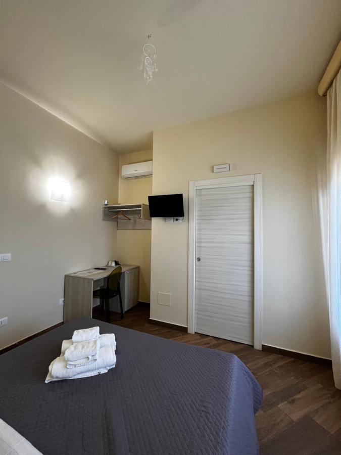 All'Anoneto B&B Catona Di Reggio Calabria Bagian luar foto